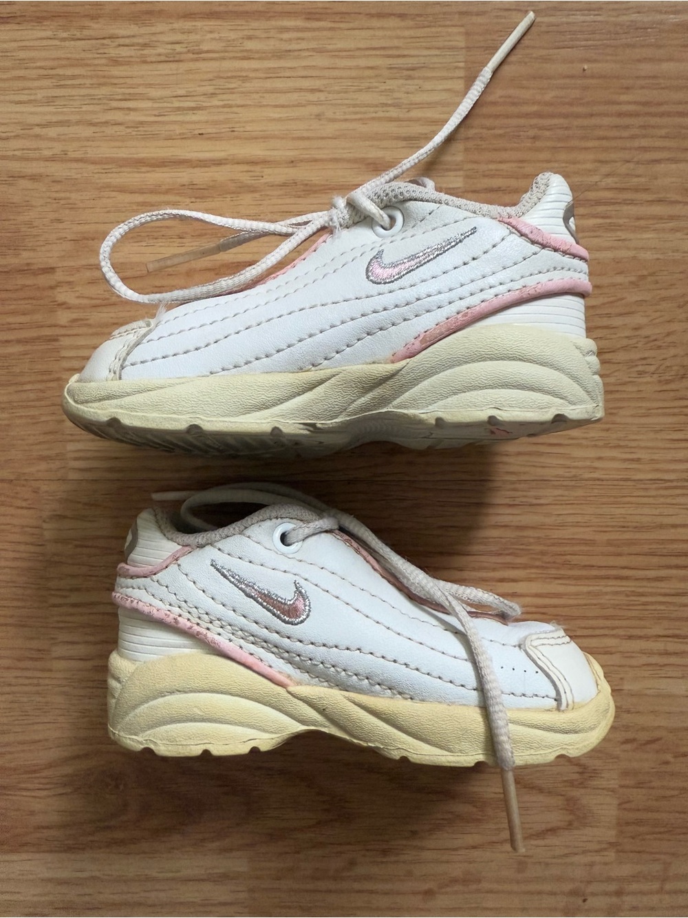 Vintage Y2K Nike Toddler Shoes 3C - Cream / Pink / White Mini Swoosh